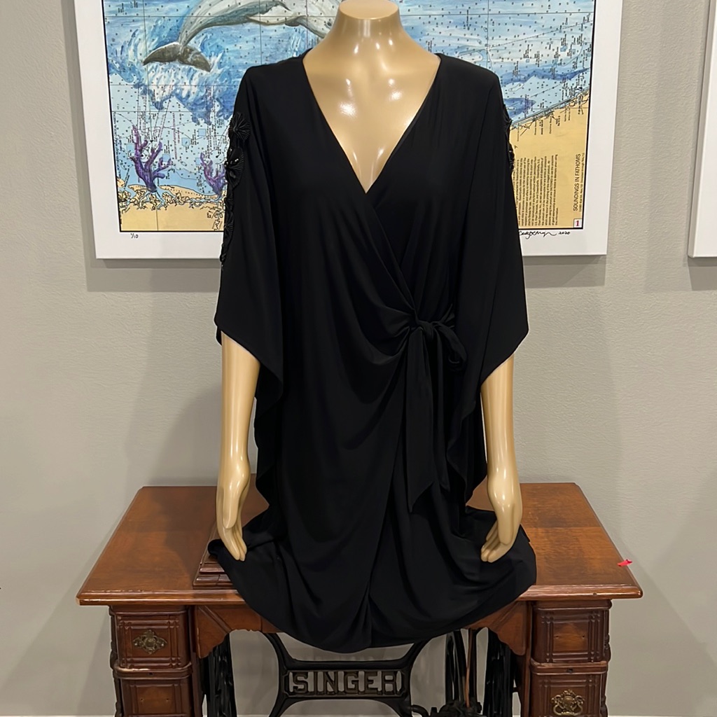 Belle Badgley Mischka Black Jeweled-Sleeved Kimono Dress, Size 14